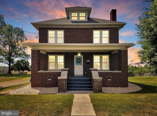 579 E King St, Littlestown, PA 17340