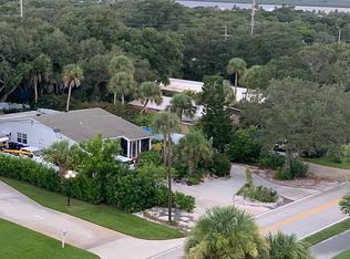 904 E Causeway Blvd, Vero Beach, FL 32963