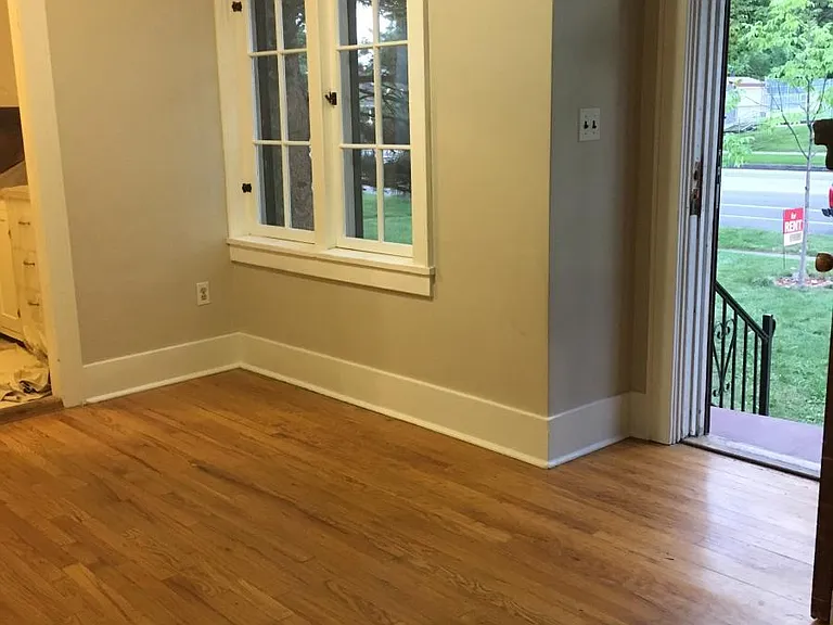 Living room to front entrance.