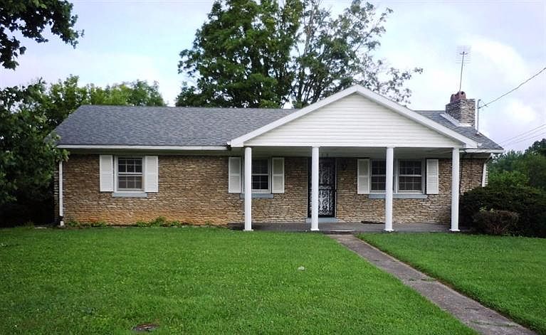 1st image of 212 Stratford Dr