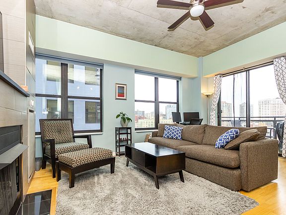 4th image of 1122 W Catalpa Ave APT 903