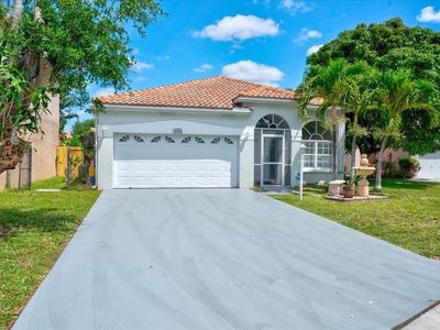 134 Woodlake Circle, Greenacres, FL, 33463