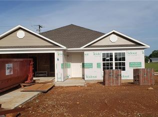 6200 SW Chalkstone Rd, Bentonville, AR 72713