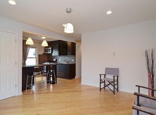 2946 N Spaulding Ave, Chicago, IL 60618