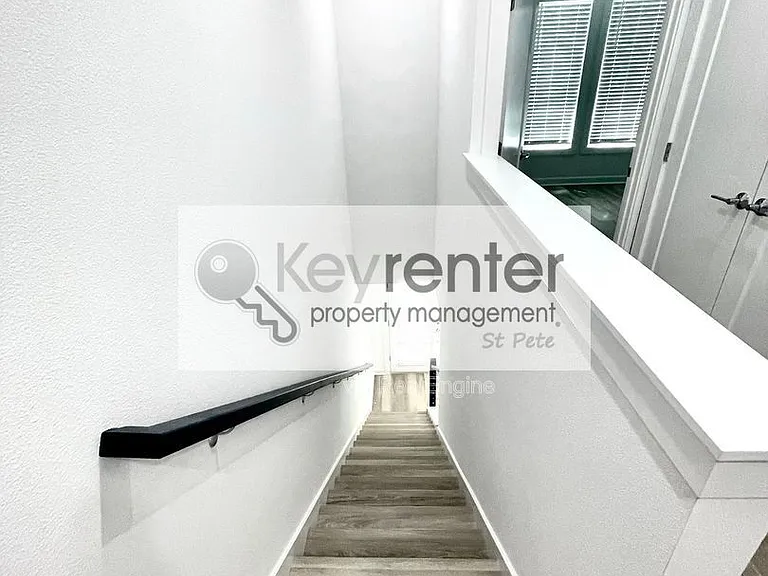 2703 N 24th St #1 — Photo 23
