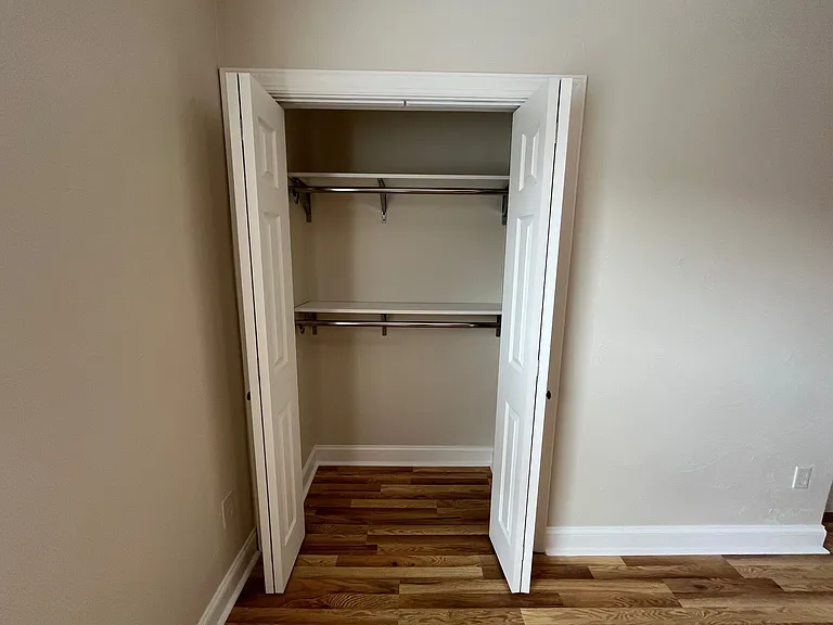 211 Amber St #2 — Photo 18