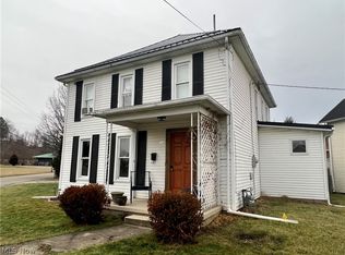 34 W 2nd St, Roseville, OH 43777