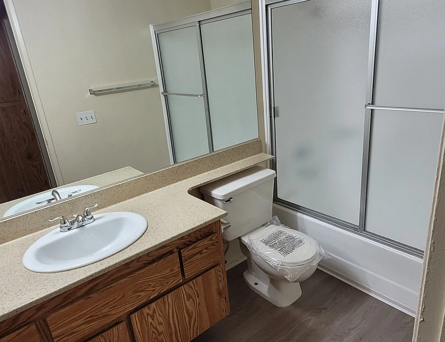 1 bed, 709 sqft, $1,600 — Photo 4
