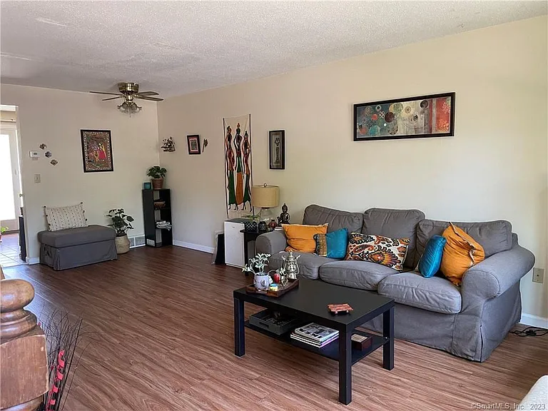 3 Saint Marc Cir #B — Photo 3