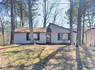 1833 Dry Creek Cir, Birmingham, AL 35235