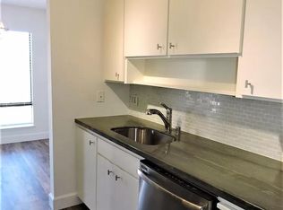 340 N Civic Dr APT 503, Walnut Creek, CA 94596