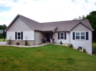 43835 Woodland Blvd, Mattawan, MI 49071