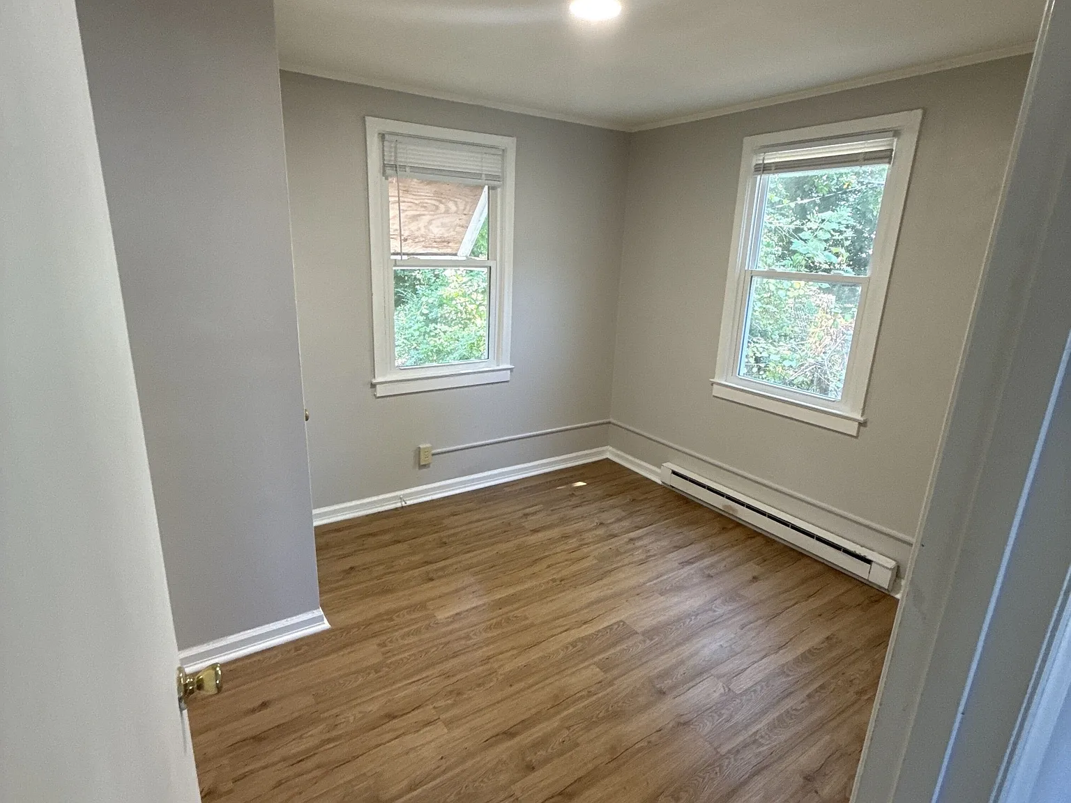 1821 Gatewood Avenue - 1 — Photo 4