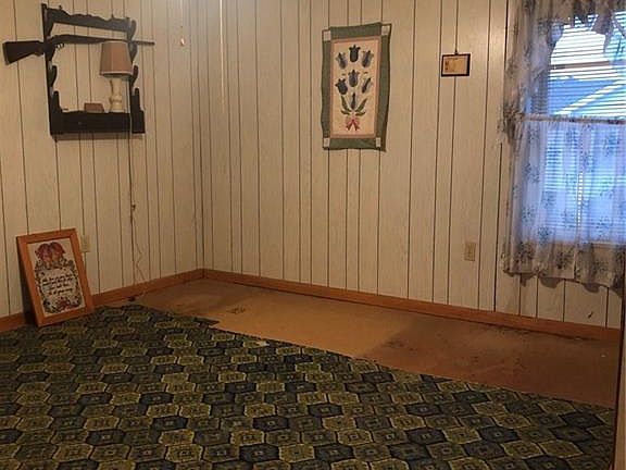 3rd image of 112 Brooklyn St