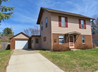 6980 E School St, Three Lakes, WI 54562