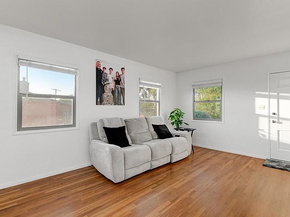 2nd image of 4356 Aragon Way