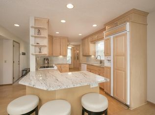 16529 Biscayne Blvd, Eden Prairie, MN 55347