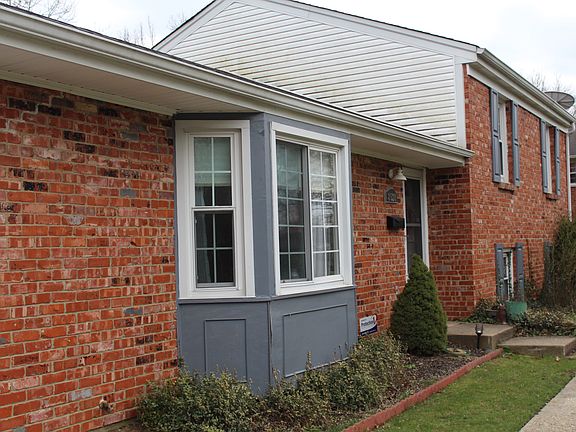 2nd image of 8528 Cavalier Dr