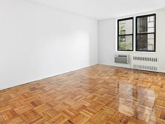 5th image of 229 E 28th St APT 1B