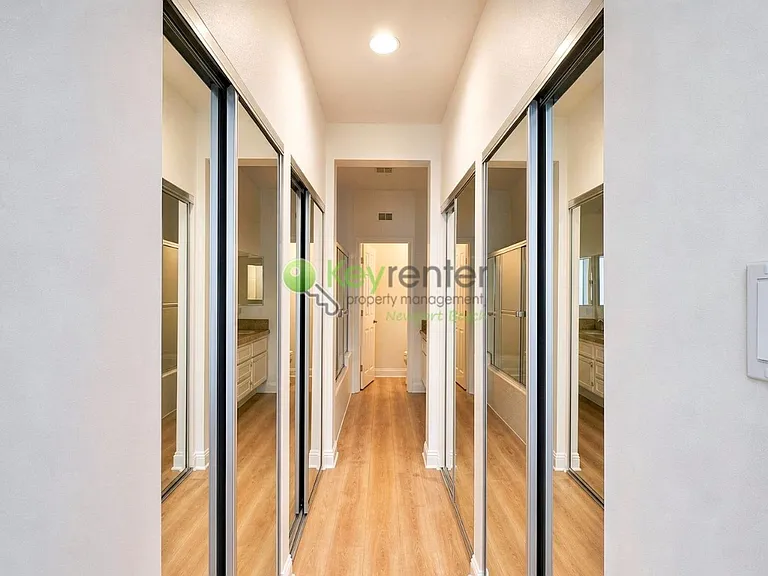 58 Baycrest Ct — Photo 16