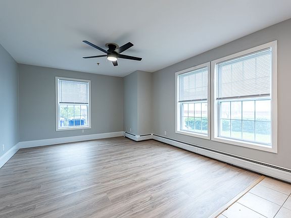5th image of 1144 North Ave #3
