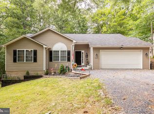 533 Northwood Cir, Cross Junction, VA 22625