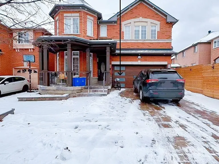 101 Gable Ave #BASEMENT — Photo 2