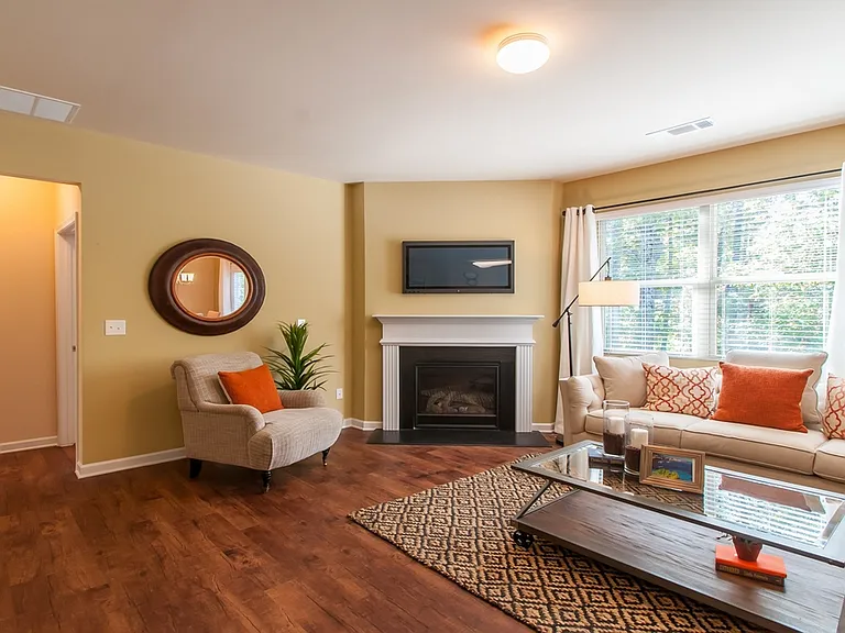 103 Aviary Ln — Photo 4