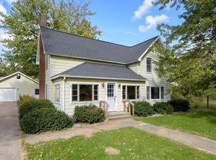 53716 S Haven St, Grand Junction, MI 49056