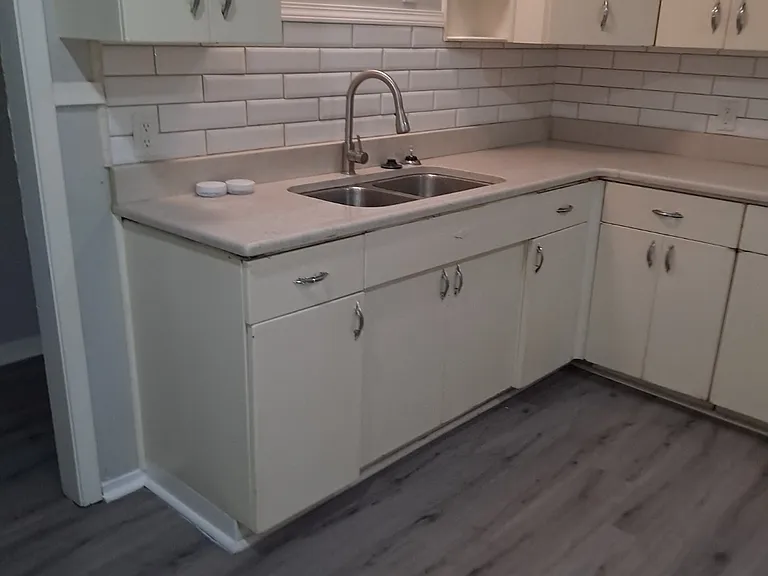 202 W 26th Ave — Photo 13