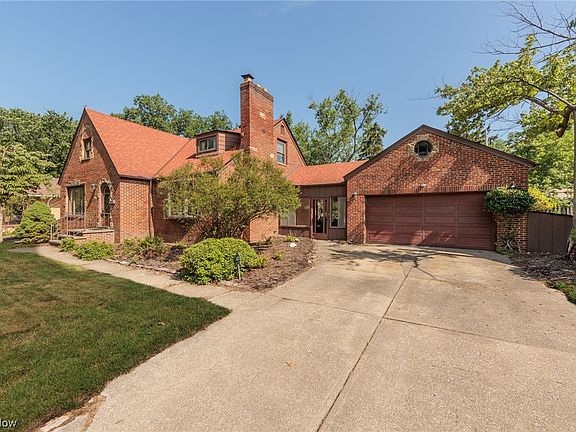 2nd image of 10298 Keswick Dr