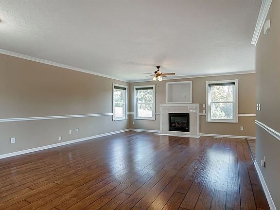 5th image of 7636 Falls Creek Way