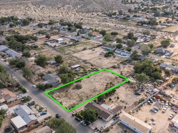 166 Saint St E, Palmdale, CA 93591