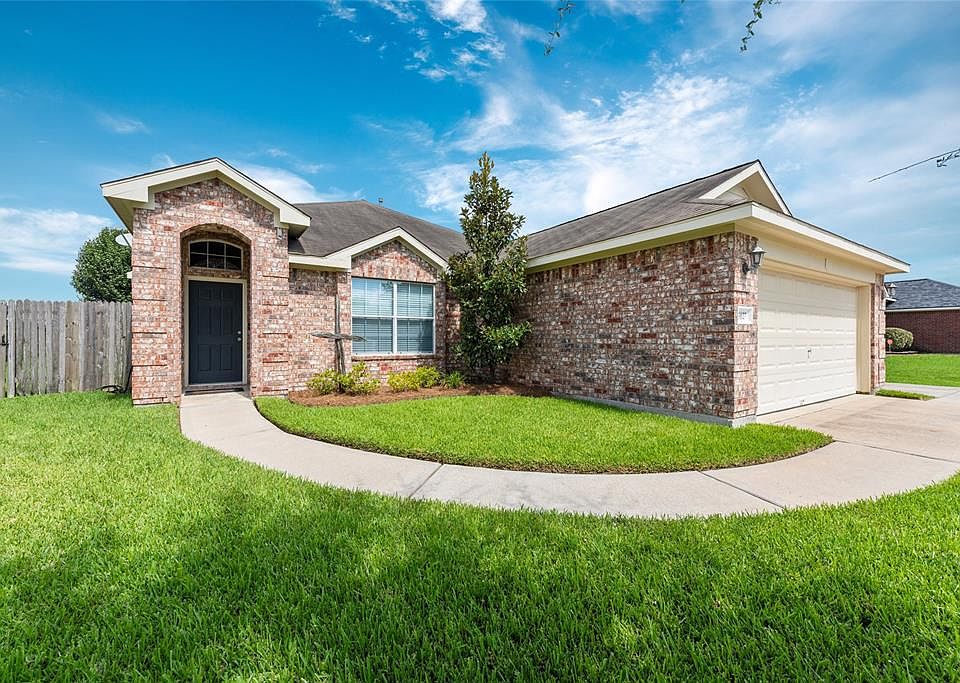 1st image of 5027 Cotton Creek Dr