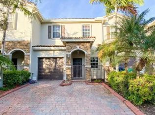 8887 SW 225th St, Cutler Bay, FL 33190