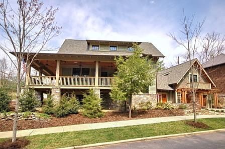 Grand Mountain Home
