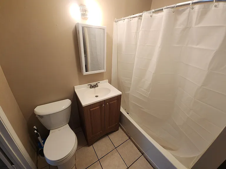 27 Fairview Ave #27B — Photo 20