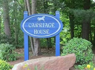 114 Carriage House, Enfield, CT 06082