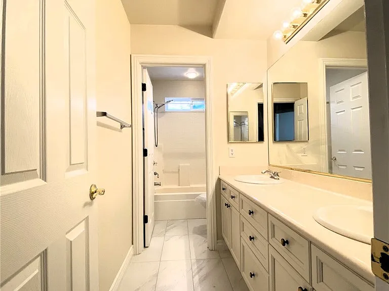 188 Tamarron Cliffs St — Photo 20