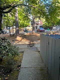 2nd image of 15344 Kingsbury Cir