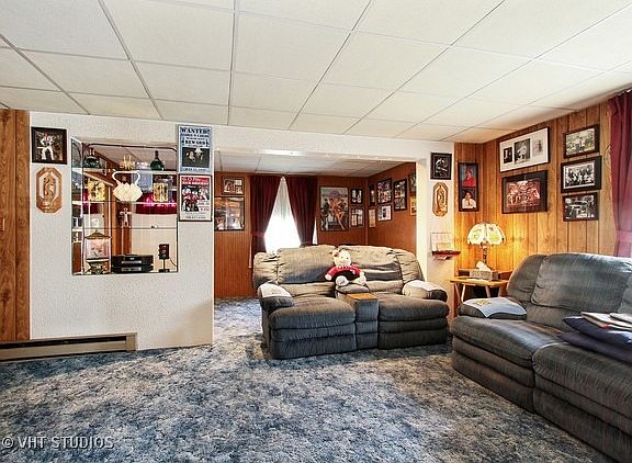 3rd image of 8948 Central Ave