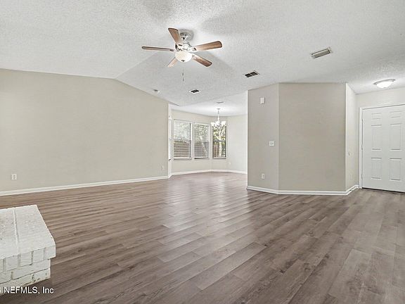 4th image of 7739 SETTLERS LANDING Trail S