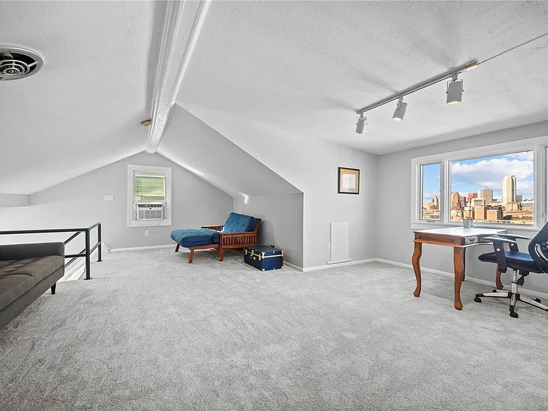 101 Brosville St — Photo 31