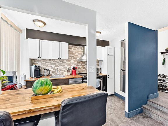 3rd image of 10160 114th St NW #230