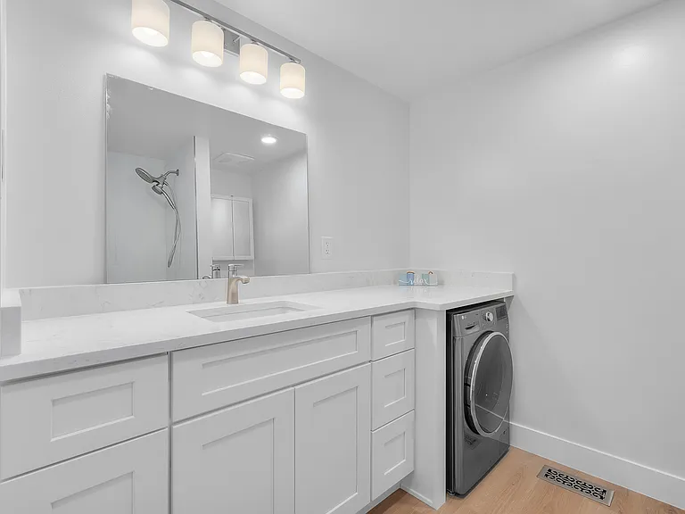 2405 E Sundown Ave — Photo 13