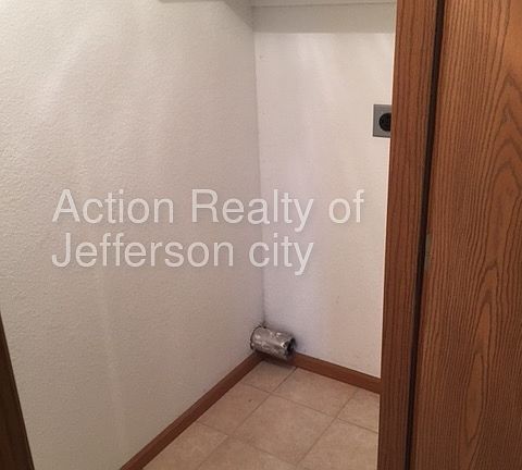 3rd image of 1115 Big Horn Dr