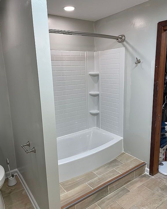 Shower tub installed 2023