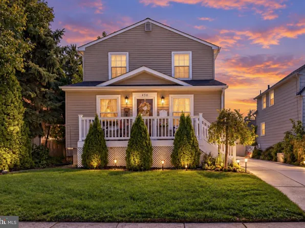 450 Walnut St, Audubon, NJ 08106