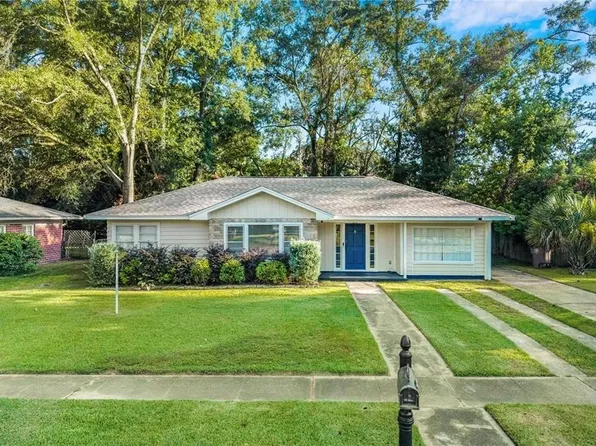 2769 N Chadwick Dr, Mobile, AL 36606