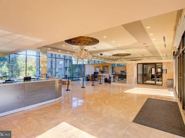 1836 Metzerott Rd APT 1901, Hyattsville, MD 20783